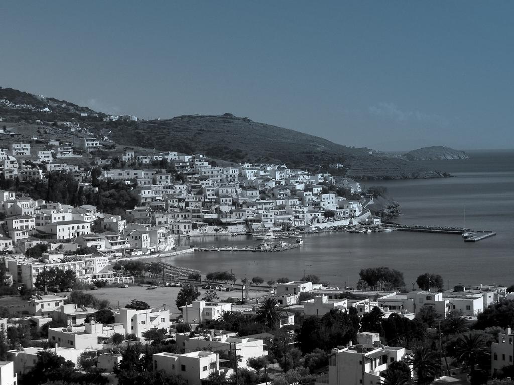 Nissea Studios - πρώην Dora 2 Studios - Μπατσί Δωμάτιο φωτογραφία